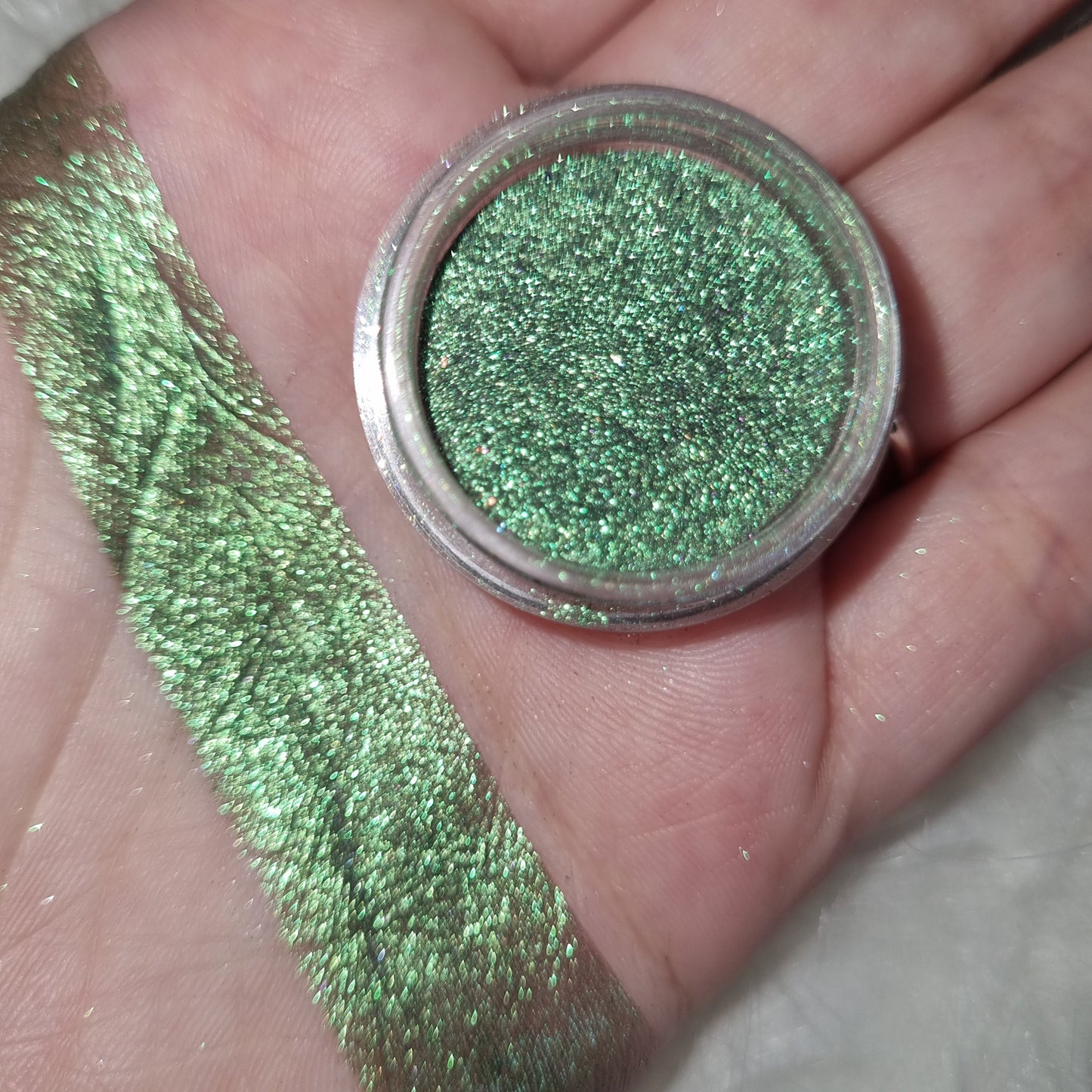 Jade Pigment